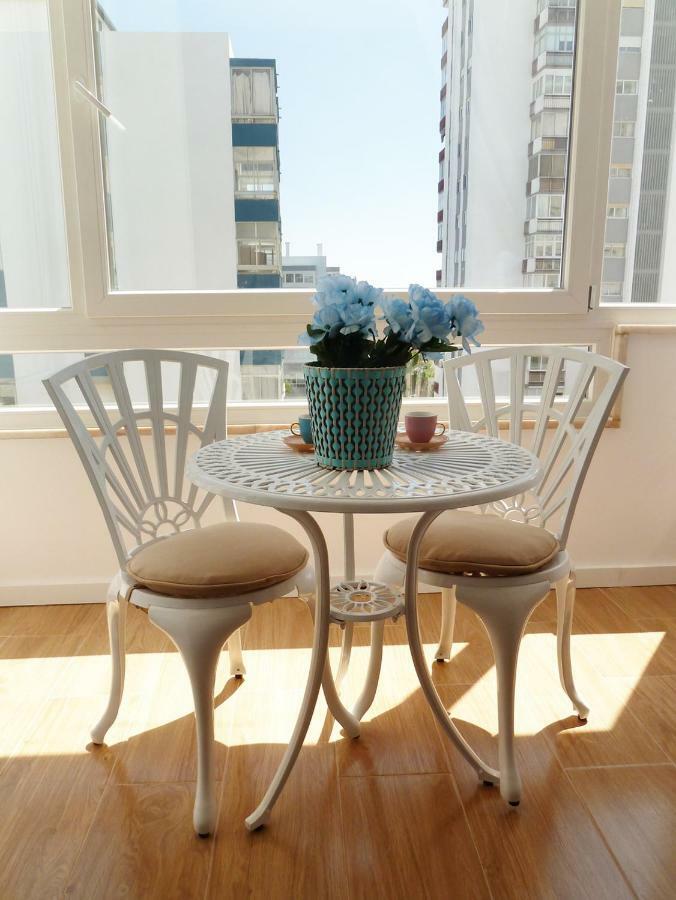Ocean Breeze Apartment Εστορίλ Εξωτερικό φωτογραφία
